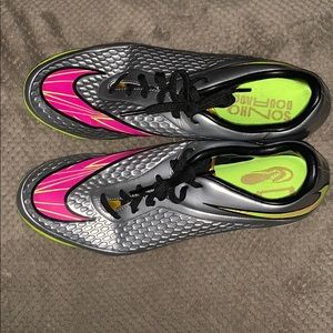 Nike men’s indoor/futsol shoes